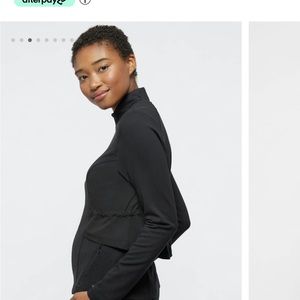 Jaanuu navy scrub jacket